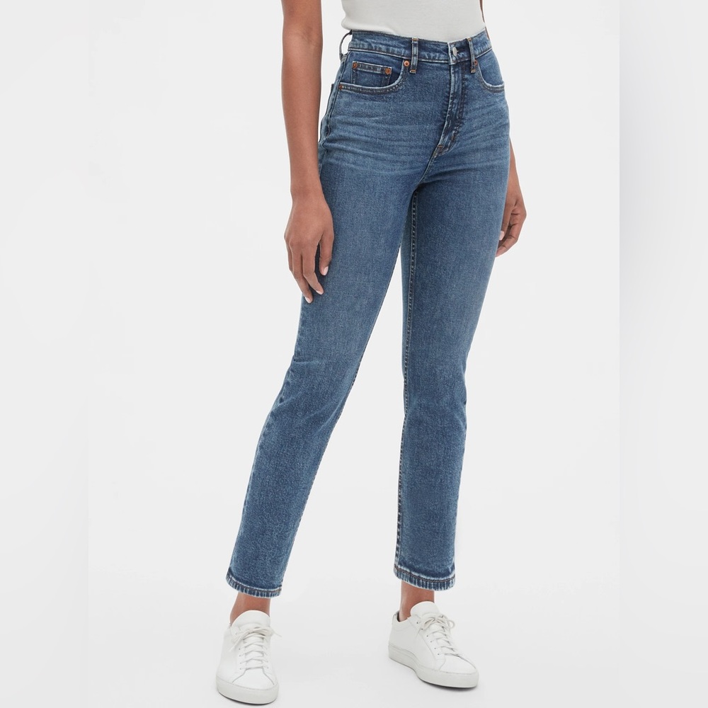 GAP High Rise Cigarette Jeans w/ Secret Smoothing Pockets in Medium Indigo 0/25T